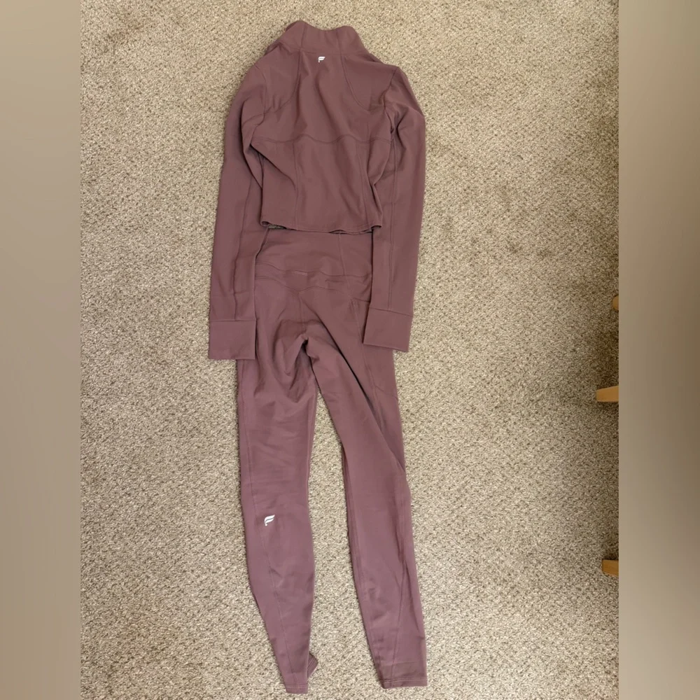 Fabletics Set - Picture 6 of 6